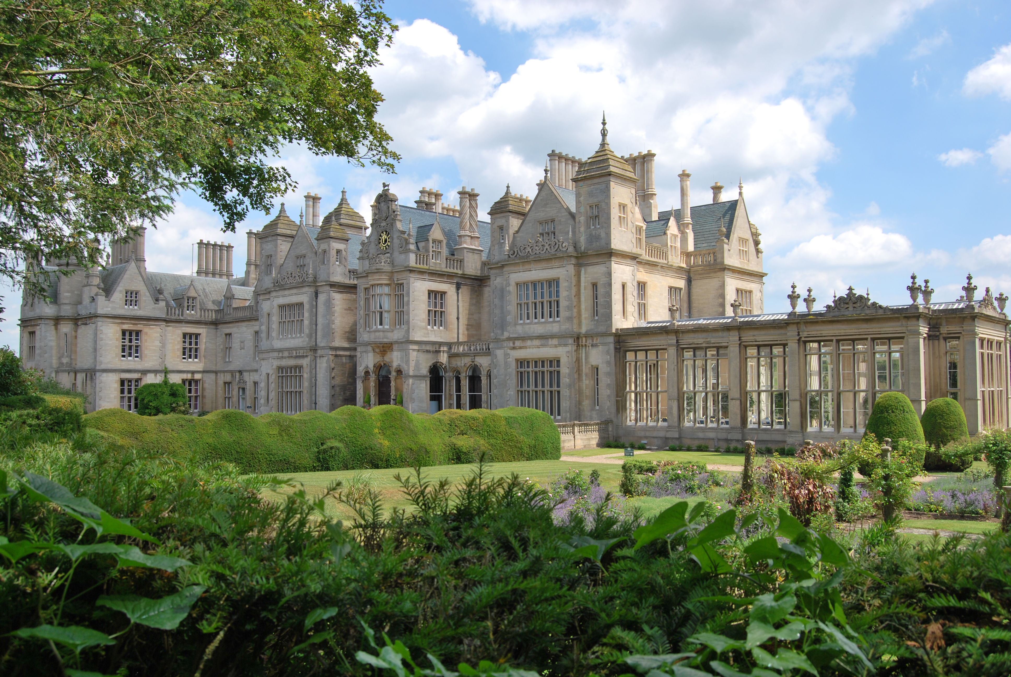 Stoke Rochford Hall